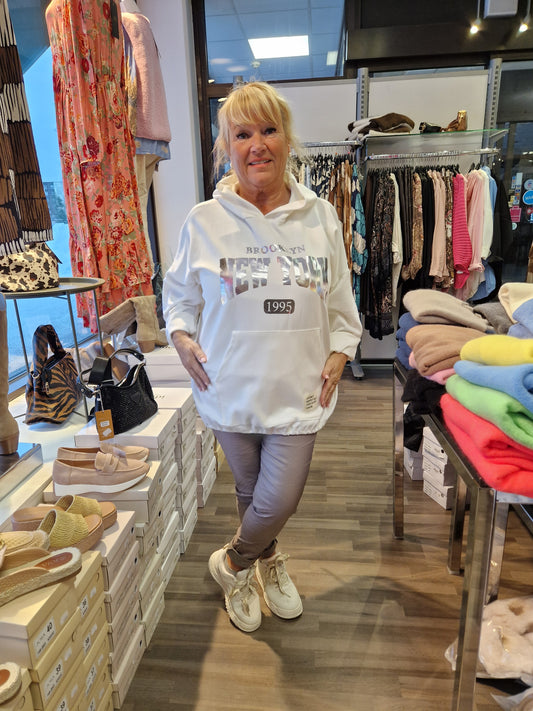 NewYork huppari  plussize  valkoinen