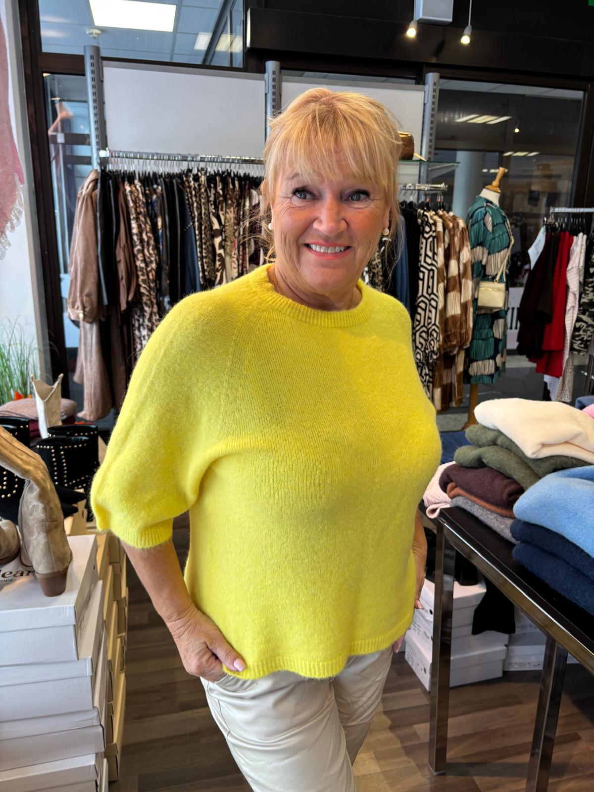 Alpakka-sekoite neule keltainen