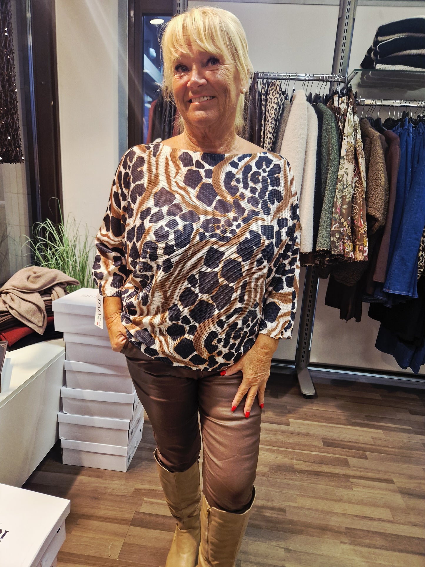 Neulospusero pantteri