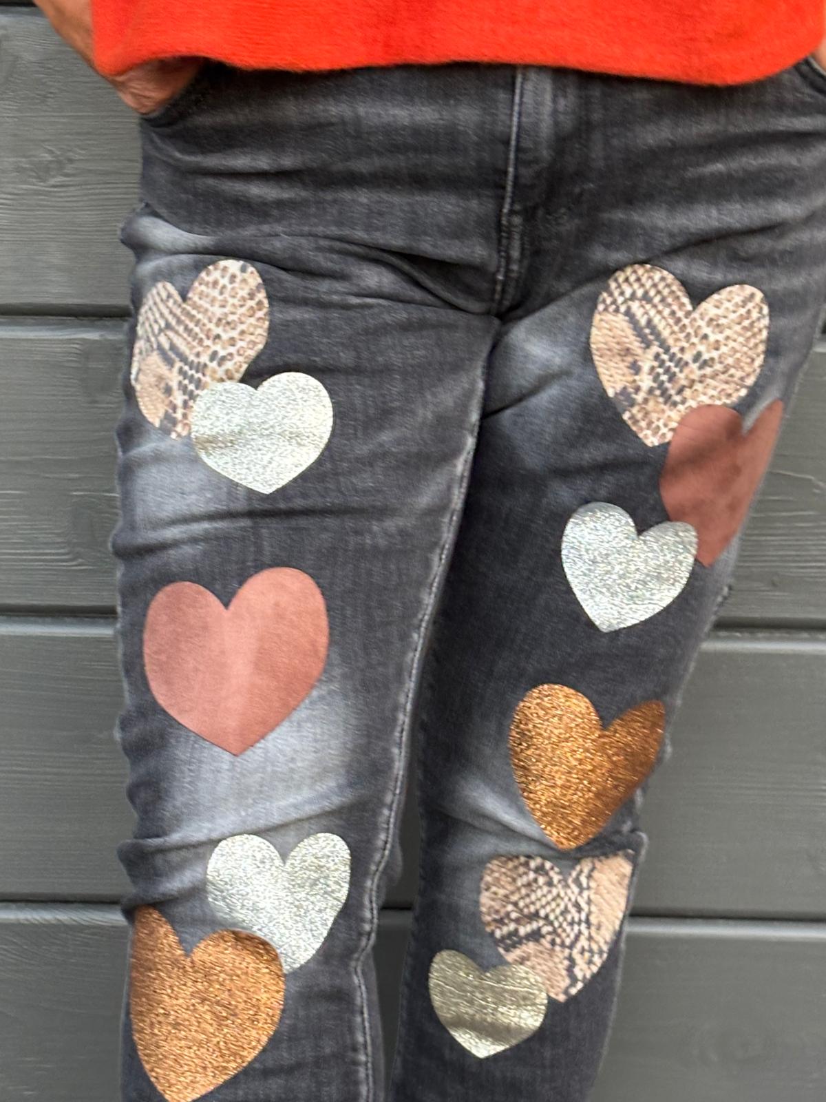 Mageet sydän farkut