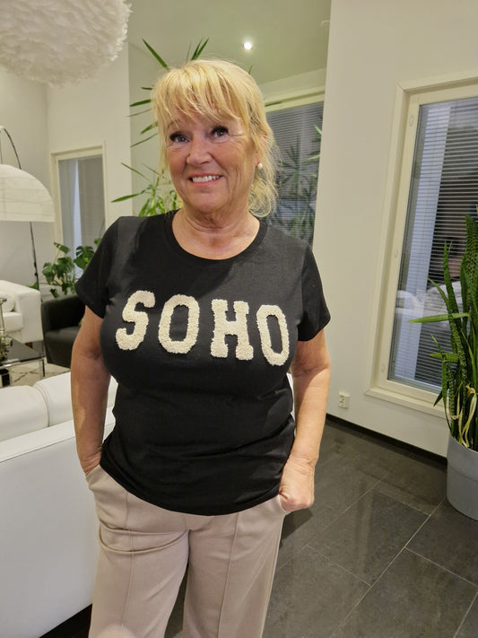 T-paita SOHO musta