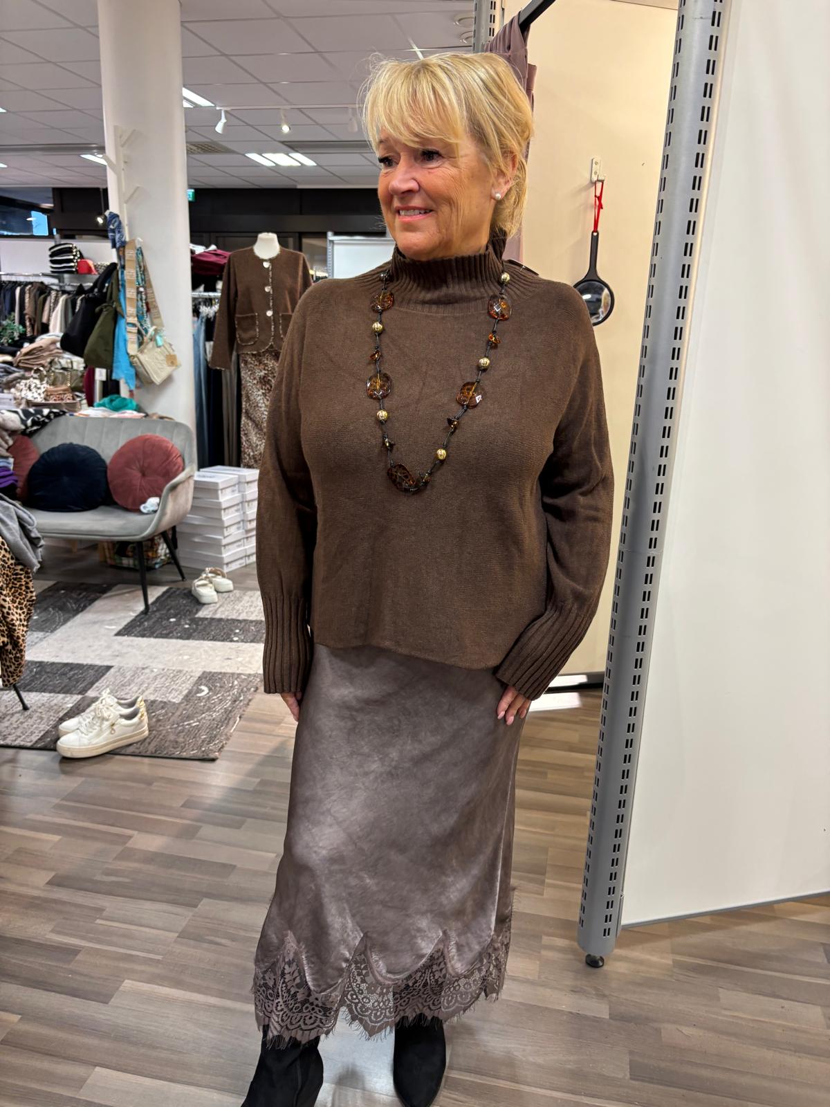 Satiinihame pitsihelma  taupe