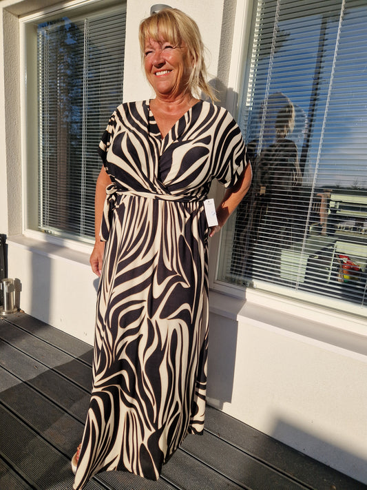 Joustava mekko graafinen kuosi