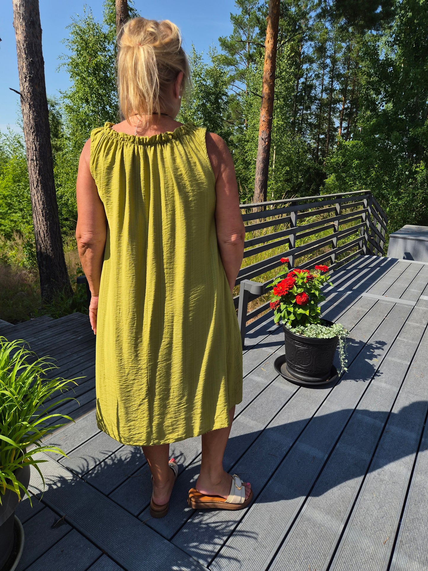 TARJOUSERÄ 30€   lime
