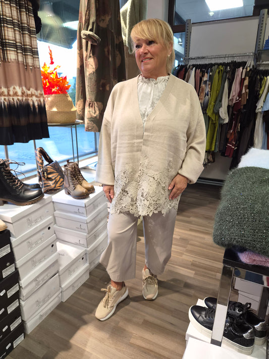Plussize pitsineulejakku ( 5 väriä)