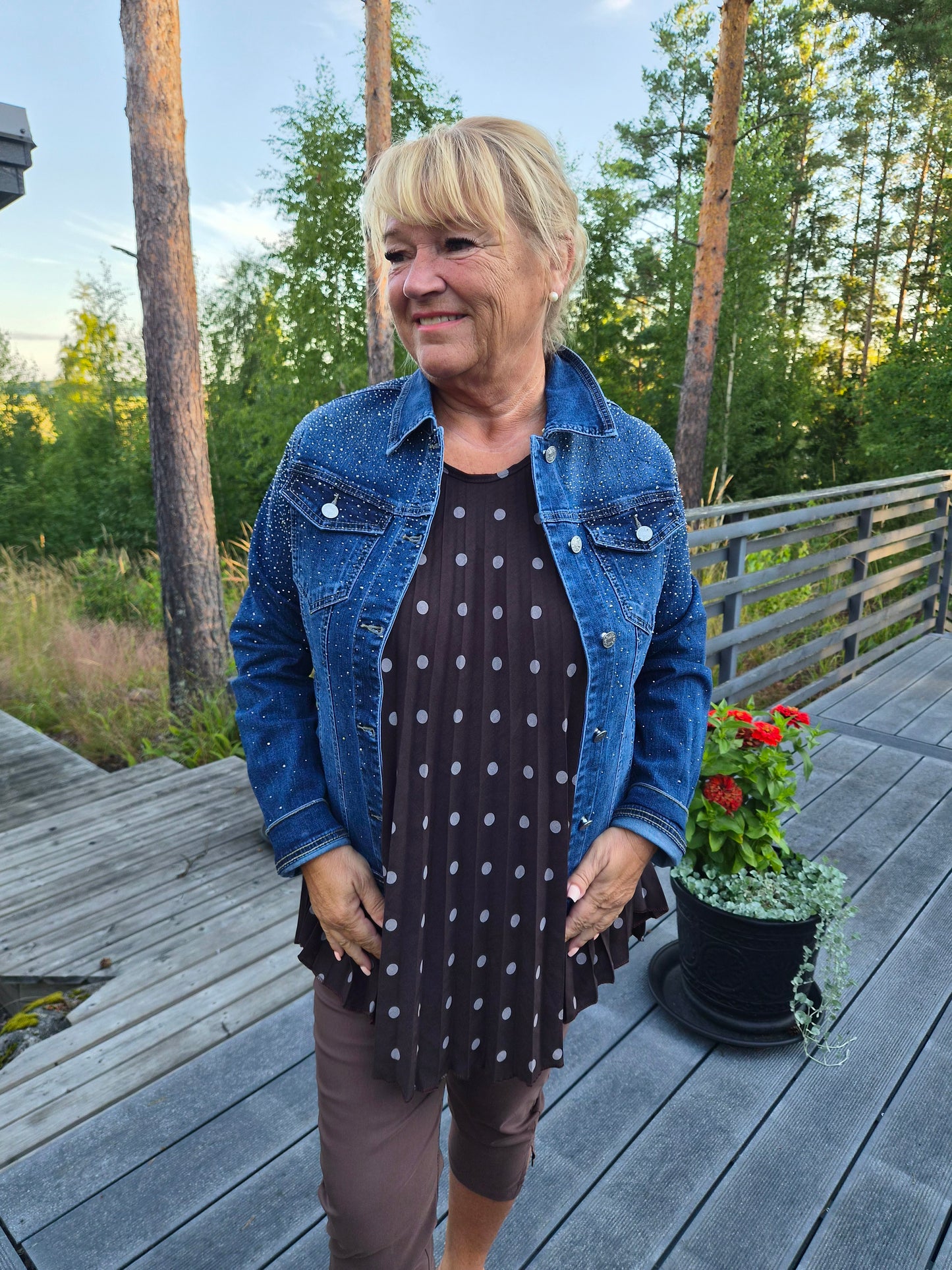 Farkkutakki blingillä