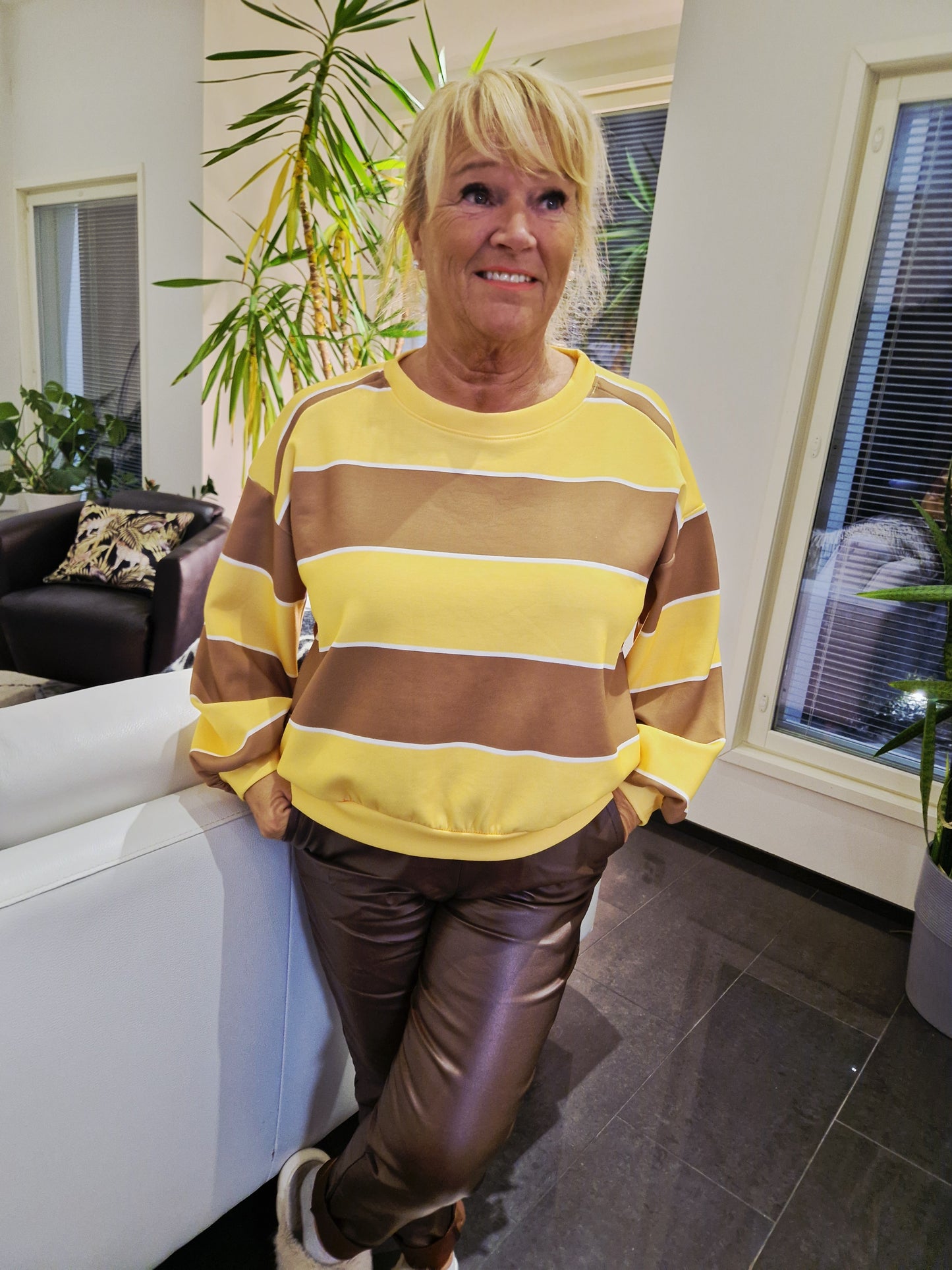 Raita college  kelta/ruskea