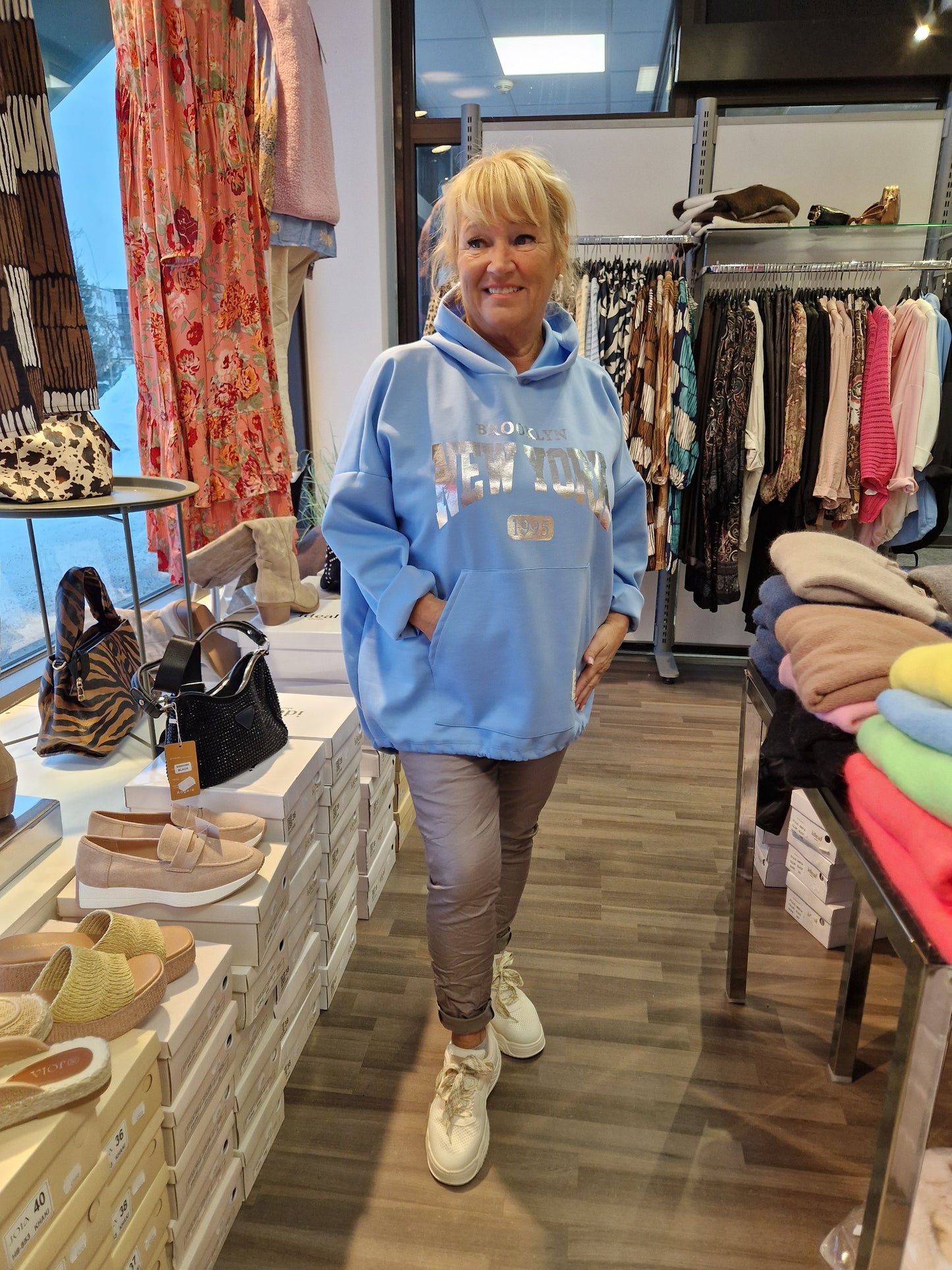 NewYork huppari  plussize  sininen