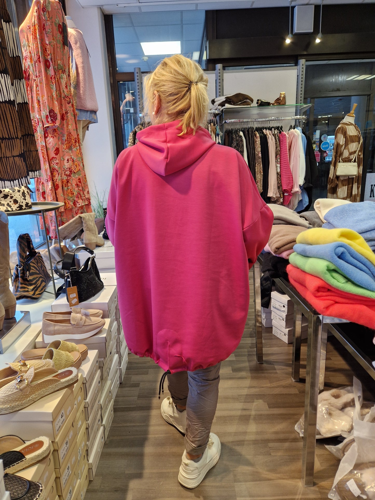 NewYork huppari  plussize  fuksia